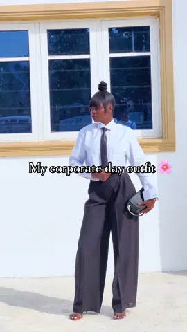 Corporate outfit  @TikTok this video is for my corporate girlies  #giftsam #finalyearstudent #creatorsearchinsights #viral 