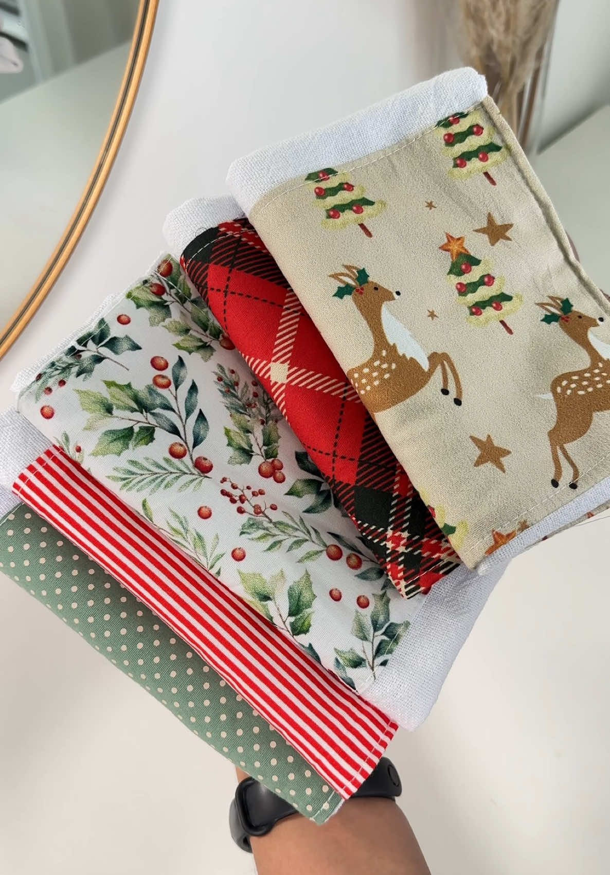 Mais um kit de panos de pratos da loja mais perfeita da Shopee @CECI PETIT HOME esse vai ser presente de Natal!🎄  #shopee #achadinhosdashopee #achadinhos #achadosshopee #shopeehaul #panosdepratos #panosdepratoshopee #dicasdecasa #enxovaldecasanova #enxovaldecasamento #enxoval