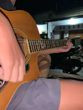 😢#4upage #coverlagu #gitarcover #gitartongkrongan #4u #sampaiakhirwaktu #youvieandnuno #fypage 