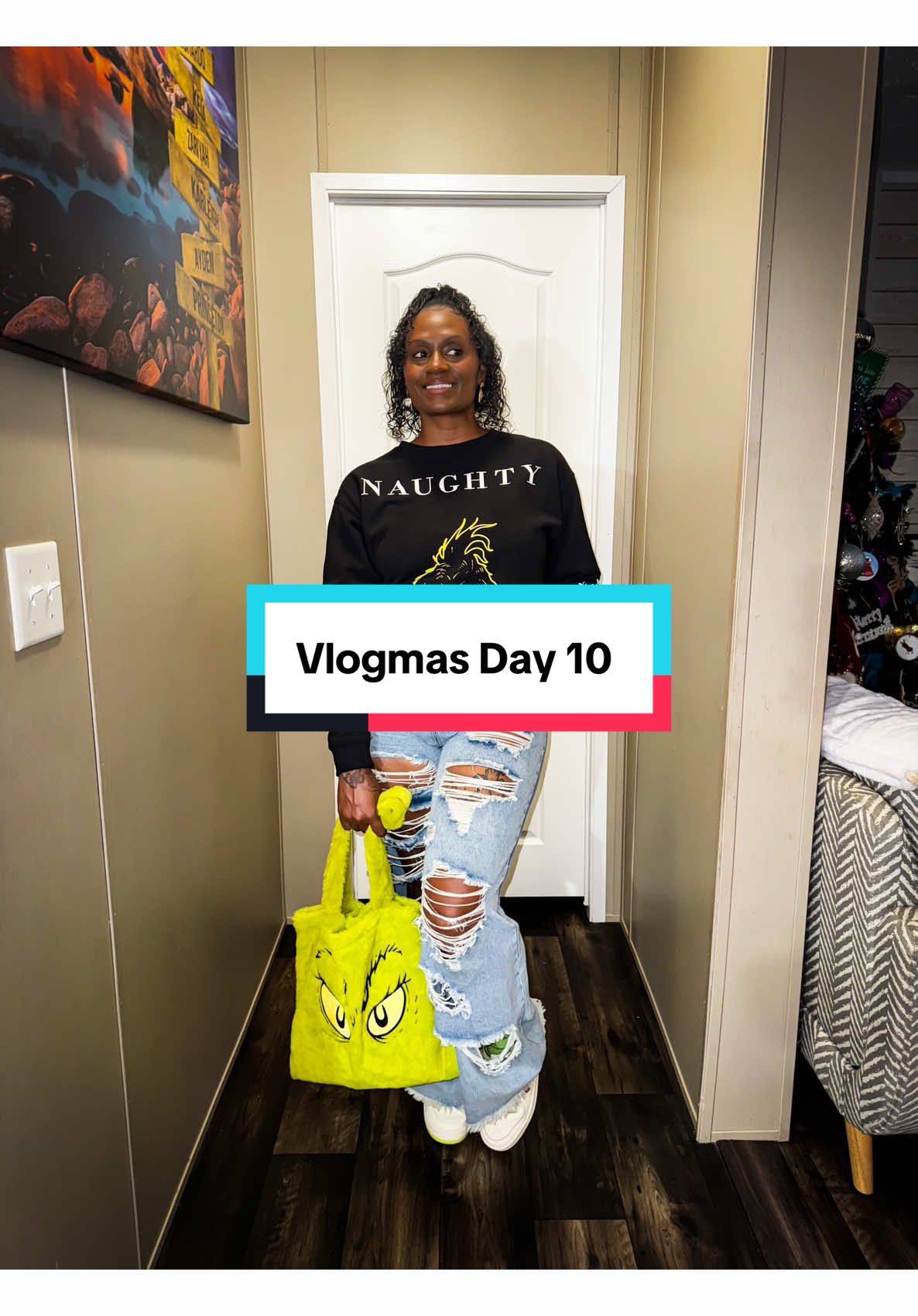 🗣️Chipotle I need more meat for 10,354.89 boo boo kitty 🙄🤦🏾‍♀️😂 #RaisingCultures #vlogmas2024 #Vlogmas #dayinmylifevlog #MomsofTikTok 