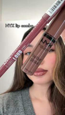 Nyx only lip combo✨ i used nyx sassy line loud lip liner and nyx butter gloss in cinnamon roll 🩷 i love a more neutral lip combo for everyday even around the holidays 🩷#nyx #nyxlip #nyxlipcombo #nyxlipliner #lipliners #lipliner #nyxcosmetics #nyxbuttergloss #lipswatch #lipswatches 