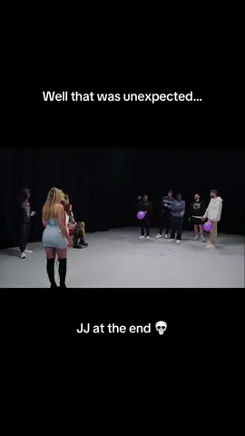 Unexpected moment from Sidemen Sunday #sidemen #poptheballoon 