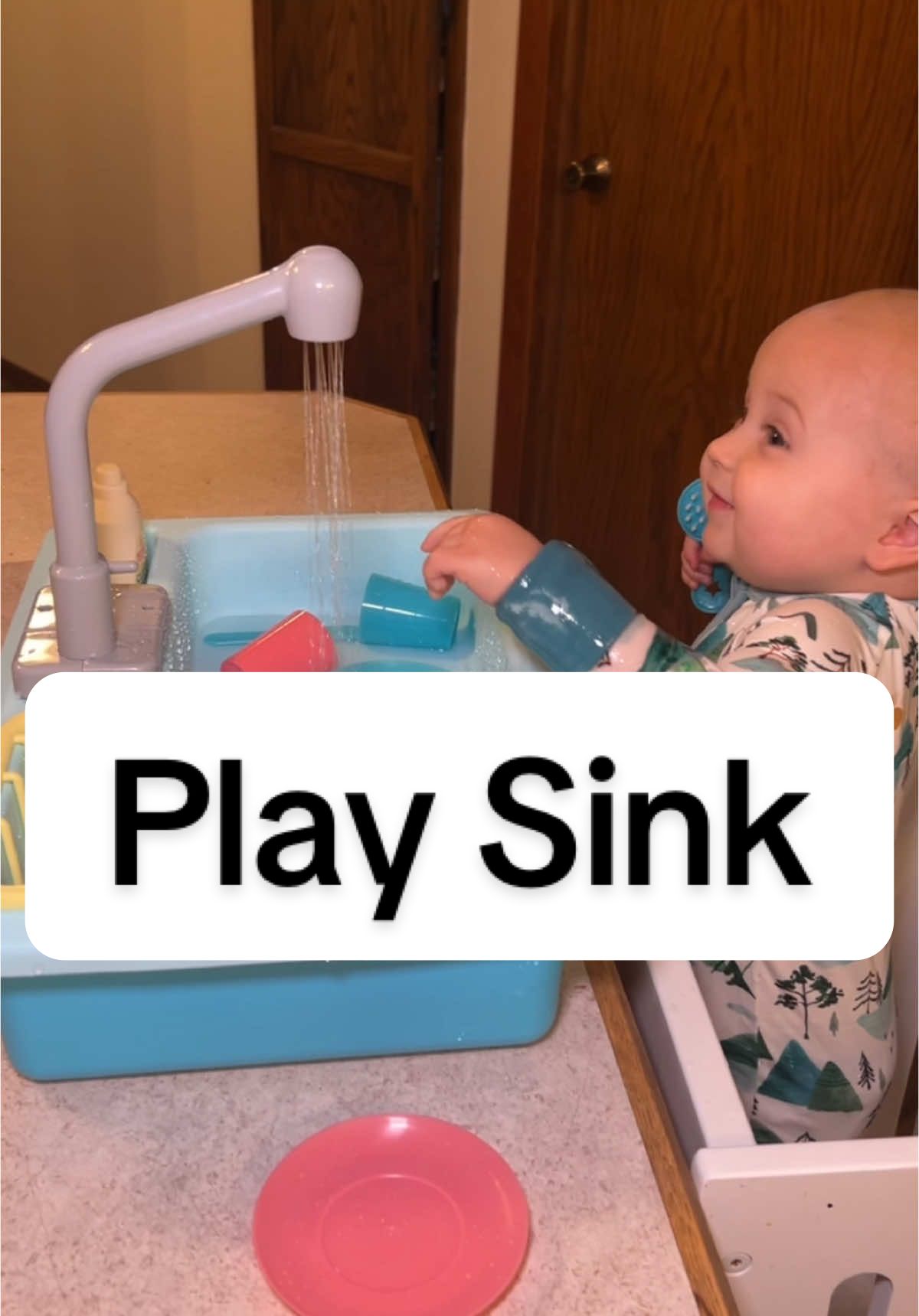 This toy is a new favorite! It kept my son busy for AN HOUR!! #MomsofTikTok #toddler #babyboy #toddlermomlife #baby #tiktokshop #tiktokshopfinds #gift #play #playsink #watertoys 