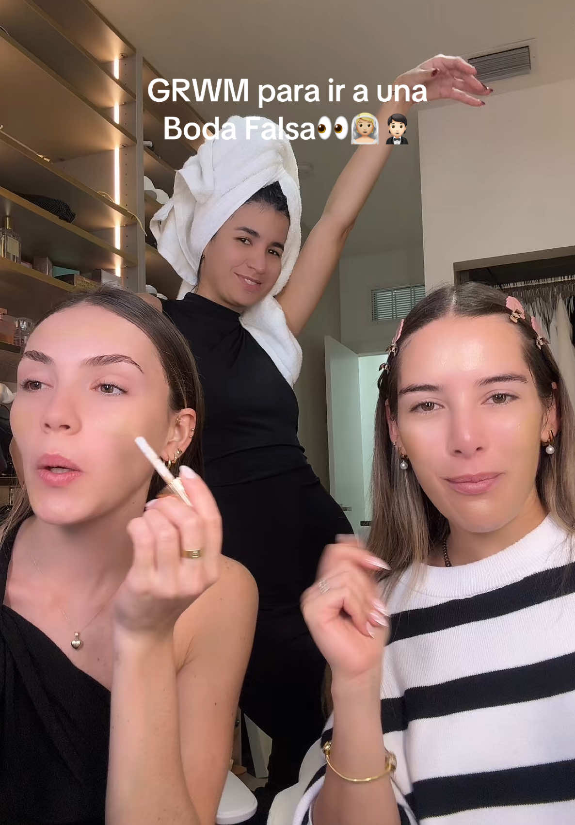 La boda es falsa pero la fiesta es real👀🤵🏻👰🏼 Es la fiesta más cool ever jaja!!👯 @itsafakewedding  • #fakewedding #fakeweddingparty #itsafakewedding #bodafalsa #boda 