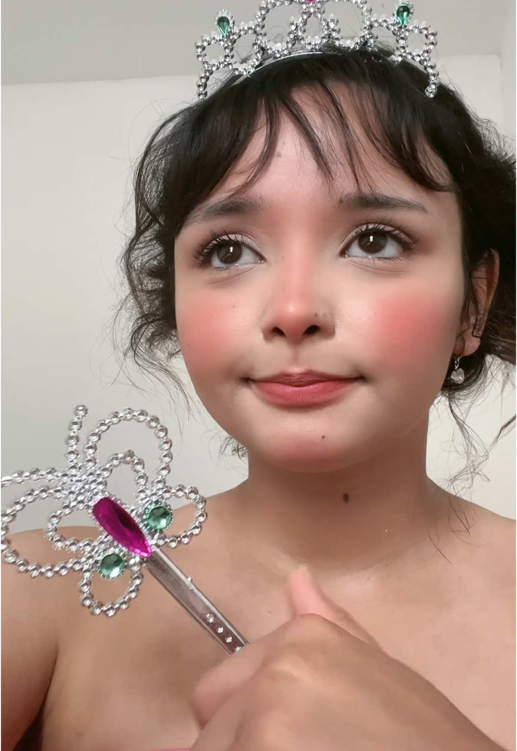 Ai só eu que acho que parece?lkkkk #grinch #natal #caradevila #foyor #foyorpage 