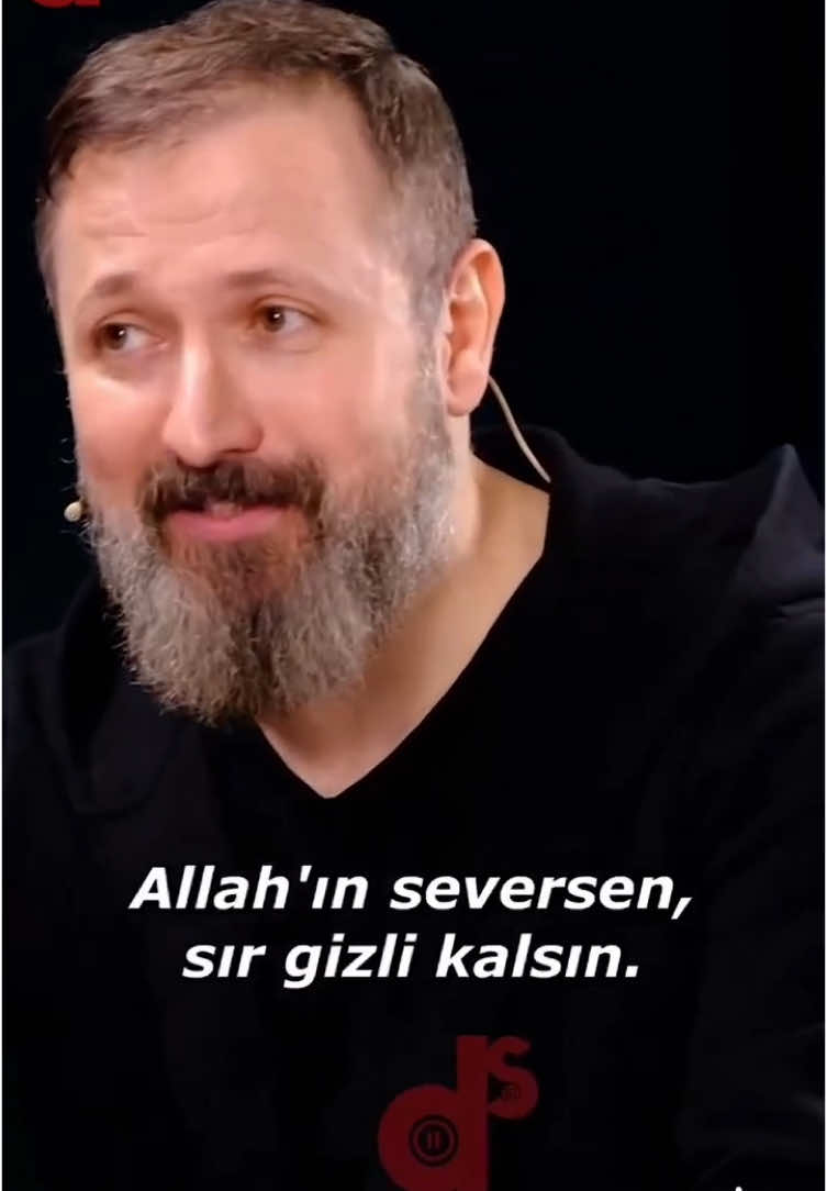 neşter vurma gönül yarama#keşfetteyizzz #şiir #beniöneçıkar #akım #talhaboraoge @TALHA BORA ÖGE 