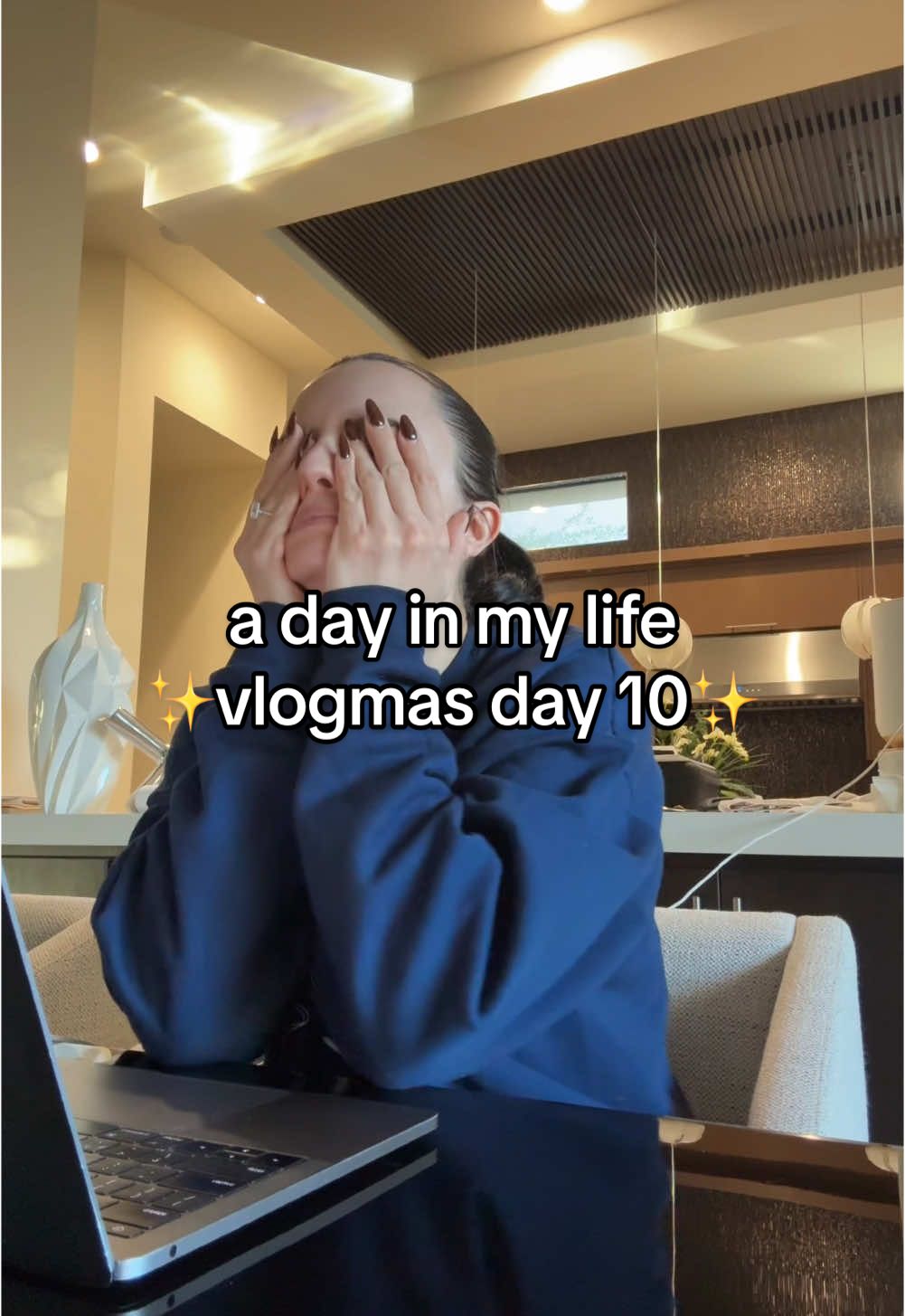 10 days of filming my every move #Vlogmas #diml #weddingplanning #dogfood #teethcleaning #nailappointment 