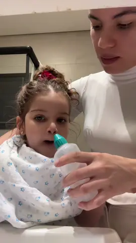 Maia um dia normal  #lavagemnasal #gripe #criancas 