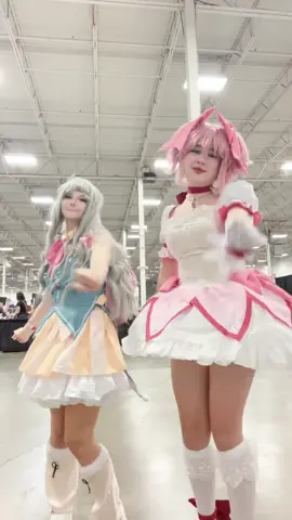 i have no vids of me and pookie but its okay bc i see her friday! Madoka: @pastelscosplay Soul w twice hat : @xander // #tbhastromoment #nenekusanagi #wxs #wxsnene #wxsnenekusanagi #nenewxs #nenekusanagicosplay #wonderlandxshowtime #wonderlandxshowtimenene #nenekusanagiwonderlandsxshowtime #silly #cosplay #pjsk #pjskcosplay #nenecosplaypjsk #pjsknene #fairfaxcc #fairfaxcc24 #fairfaxcomiccon #fairfaxcomiccon24 #ffcc #ffcc2024 