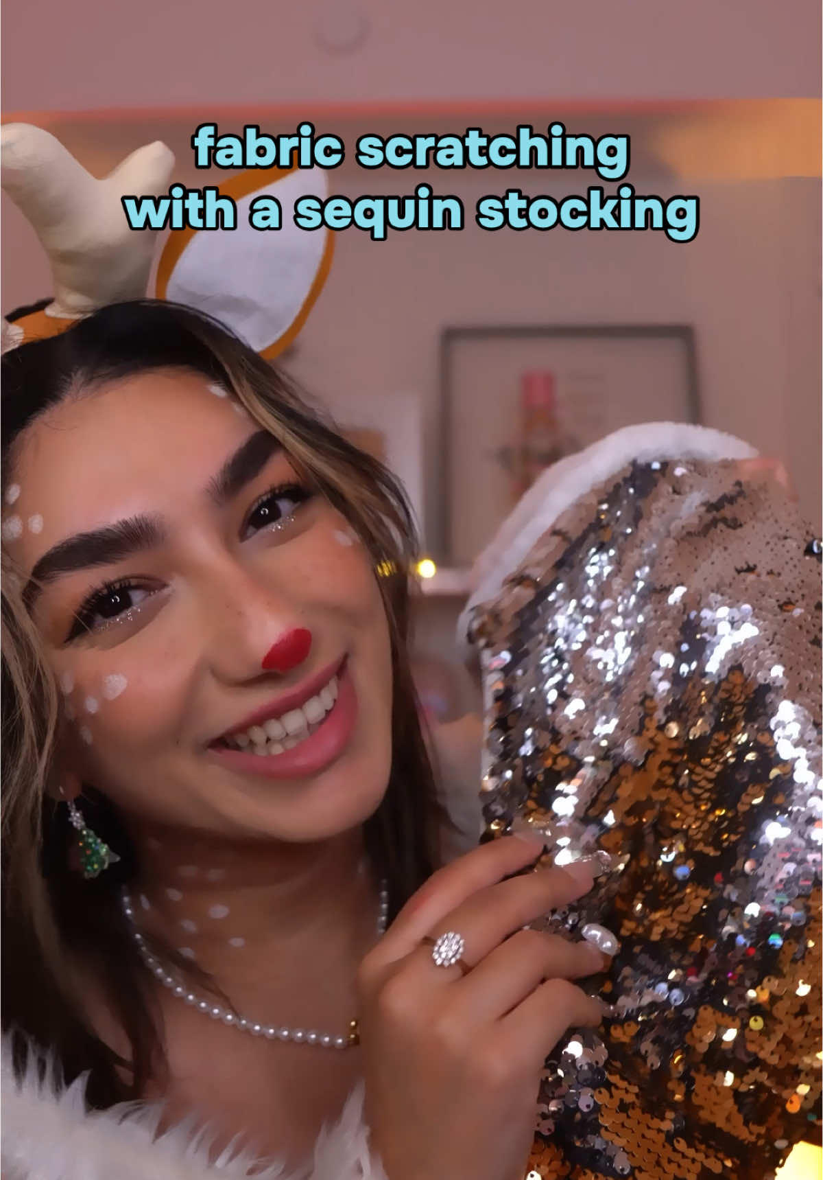 sequins might be my new fav ✨ #asmr #leedahasmr #fyp #asmrvideo #asmrtriggers #asmrsounds 