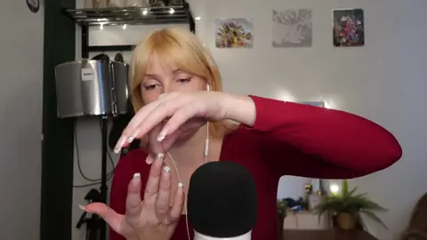 #asmr #asmrlisa #satisfying #scrachingmic #micscraching #satisfyingvideos #asmrbylisa #oddlysatisfying 