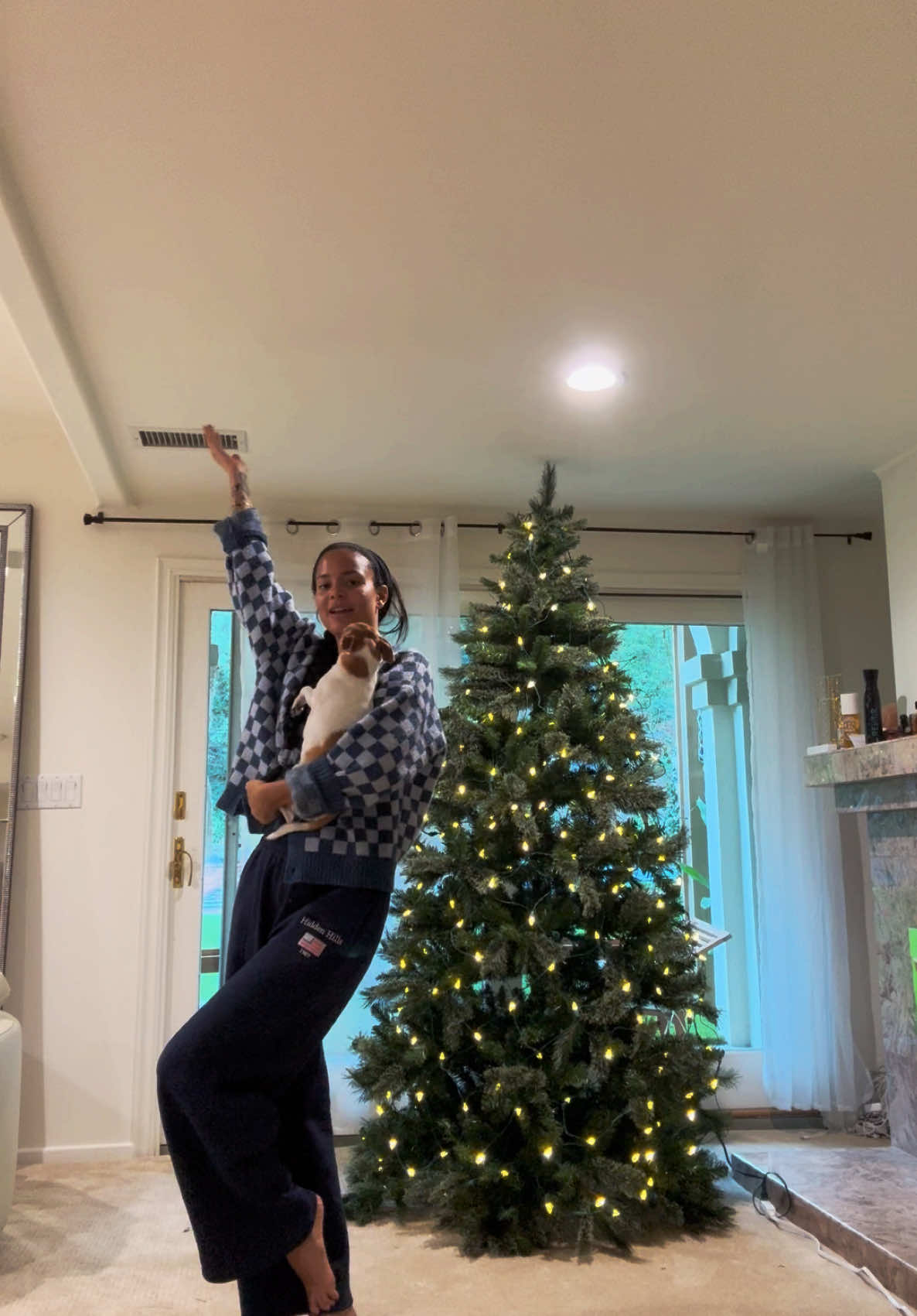 Have you put up your tree yet? 😌 @Sheri & Derek | Life Coaching #christmascountdown #christmastree #fatherdaughter #dads #dadsontiktok 