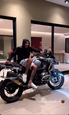 Lança chamas 🤟 #ninoabravanel #s1000rr #vaiprofycaramba #fypシ゚ #fy #moto #foryou 