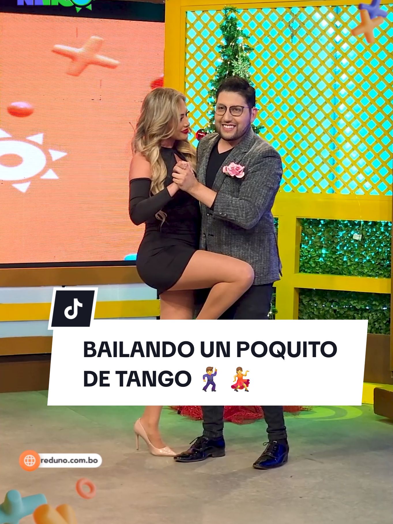 @Héctor Uriarte y @Claudia Torrez Valen bailando Tango #ElMañaneroLPZ #RedUno #LaPaz  #HectorUriarte #ClaudiaTorrez #Tango 