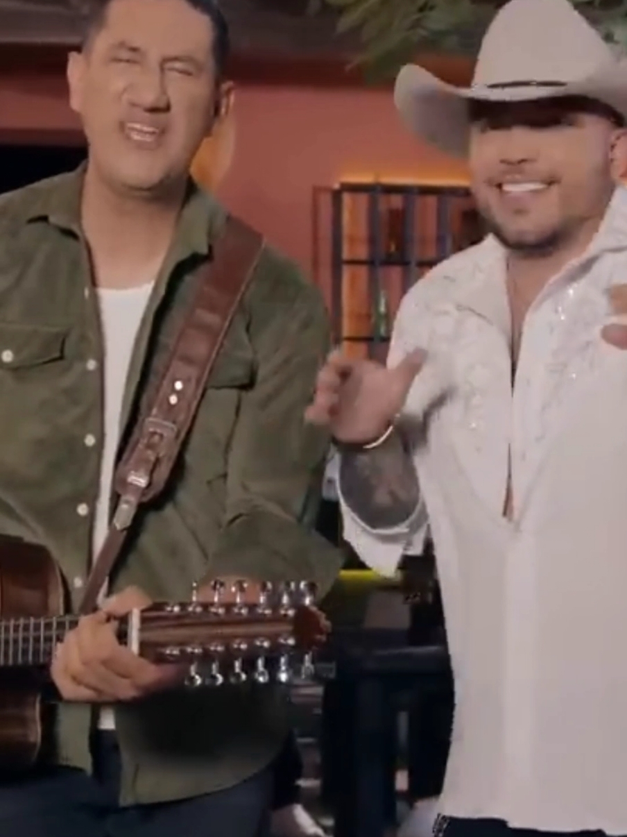 @Jessi Uribe @HEREDERO #coqueta #jessiuribe #heredero   #carranga #videooficial 