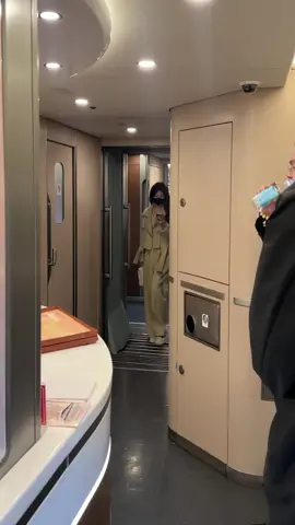 Mặt trái mặt phải Mặt nào cũng yêu anh #trending #xuhuong #hangquangchau #Quangchau #thoitrangxuhuong 