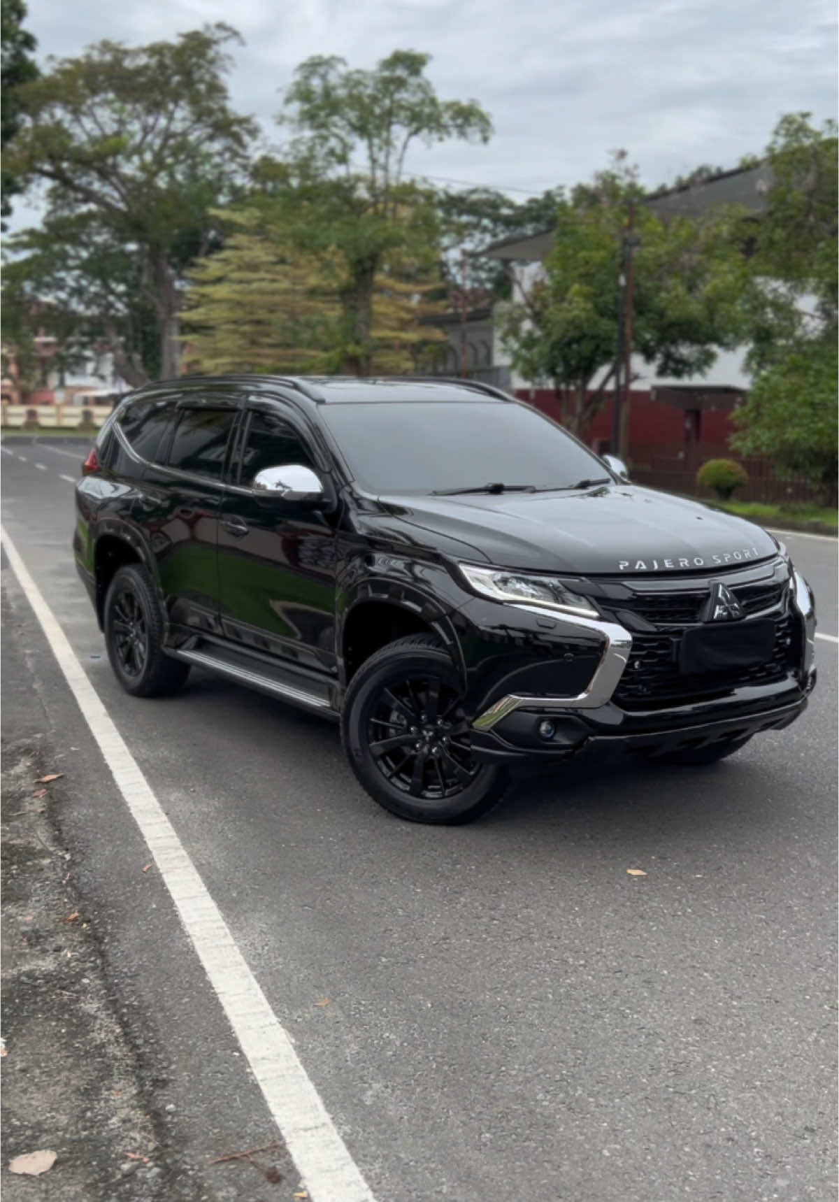 MITSUBISHI PAJERO DAKAR ROCKFORD HITAM 2019 Harga Khusus Kredit : 440 jt Tdp & Angsuran by Request 📩 Harga Cash : 450 jt - ⁠Type Dakar Rockford - Automatic - ⁠Nik 2019 - ⁠Pajak Des 2025 - ⁠Odo 83xxx asli - ⁠An Pribadi - ⁠Asli BK Medan - ⁠Tangan pertama - ⁠TT 📍 : SENTRAL MOBIL MEDAN ☎️ : 085360508987 ☎️ : 081360136688 #sentralmobilmedan #mobilbekas #mobilsecond #mobilbekasmedan #jualbelimobilbekas #jualbelimobilbekasmedan #jualmitsubishi #jualmitsubishidakar #jualmitsubishidakarrockford #mitsubishi #mitsubishidakar #mitsubishidakarrockford #fyp #foryou #foryoupage 
