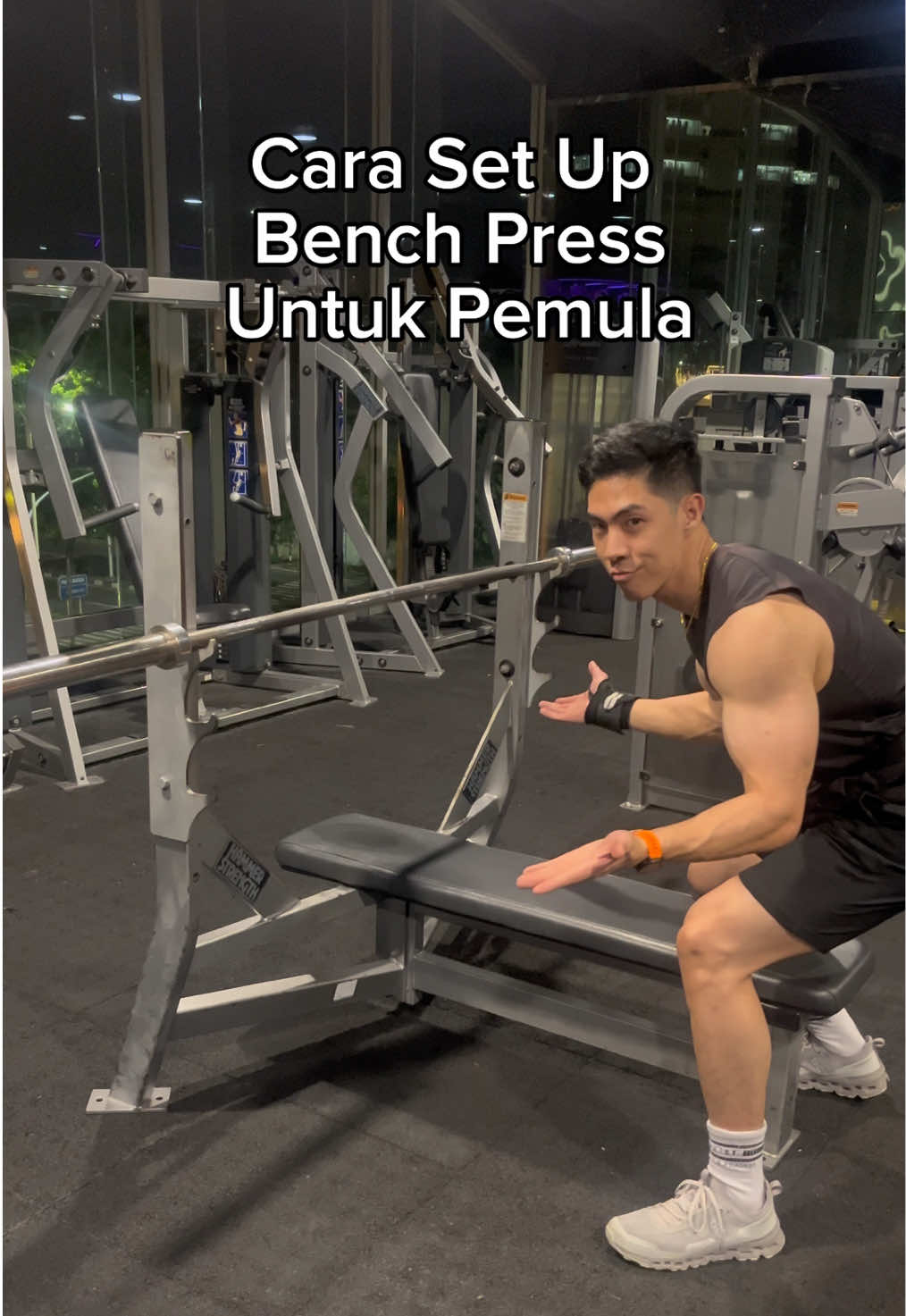 Sedikit tips buat kalian yang masih bingung atau takut menggunakan bench press di gym… smoga bermanfaat 😉 #gymreels #workoutmotivation #gymmotivation #gymtips #fyp #workouttips 