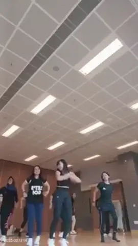 #fypseluruhpenggunatiktok #fypmasukseluruhberandaorang #fyptiktoklover #fypシ゚viral #tagarfyp #fyppppppppppppp #bmihongkong🇭🇰🇮🇩 #srikandipsht1922❤🐜 #fypseluruhberandatiktok #TikTokAwardsID 