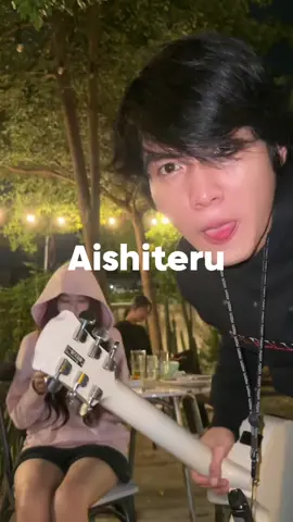nyengirrr luu mbloo🗿