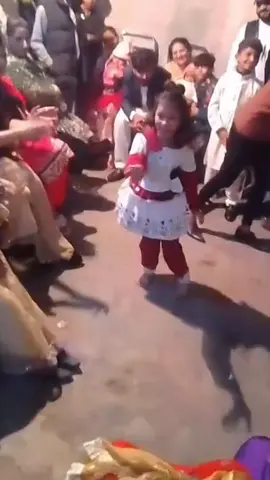 Dance check kr 🥰🤣#fypシ゚viral #deartiktokteam #unfrezzmyaccount #foryou #deartiktokteamdontunderviewmyvideos #CapCut #fypシ゚ #1millionaudition #funny #viral_video_tiktok_treding #trendingvideo #foryoupage # @✌️Mr✌️AHMAD✅ 