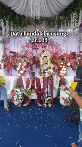 Mistisnya baju pengantin adat banjar!!!@ayda_221297 #sungaibuluh #HSU #babirik #amuntai #pangantin #adatbanjar #pangantinan 