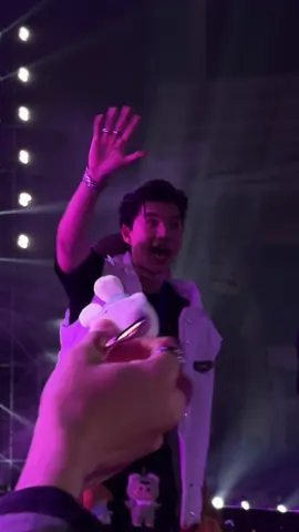 gấu bông thì ảnh nhận chứ ảnh hong ăn chân gà=))))))))))) #HIEUTHUHAI #ATSH #ATSHCONCERT2024 