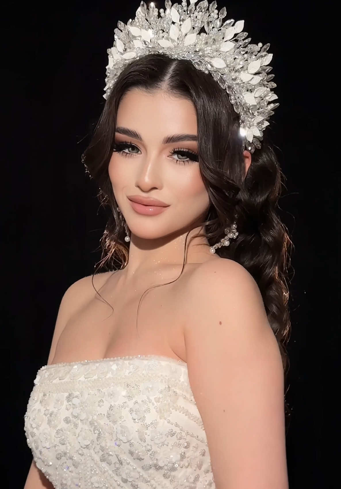 #fyp #kelinki #kelinchak #kelinchakuzb #kelinkisam #kelinlook #svadba_uz #svadebniysalon #svadebniy_looook #svadba_uzbegim #weddinguzbekistan #modafashion #jasminsalon