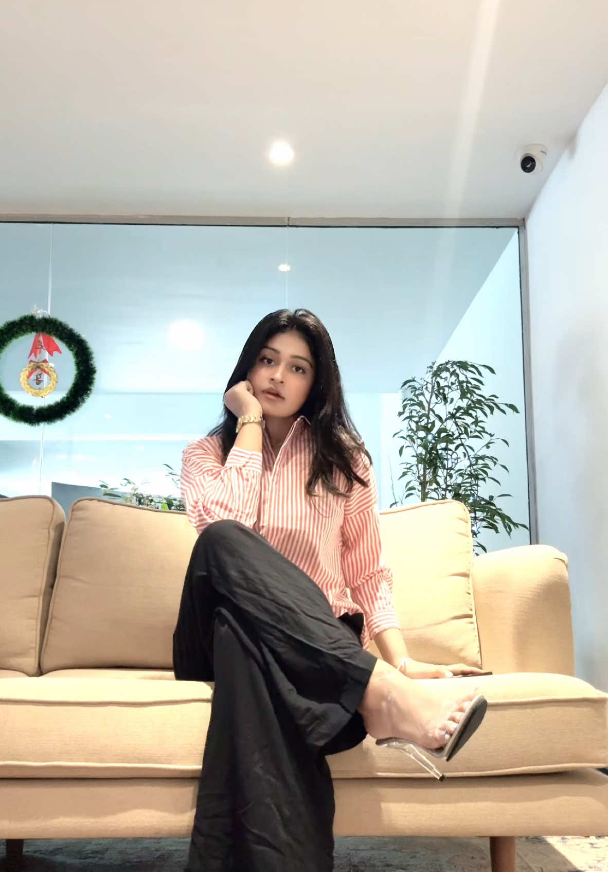 Wearing @Lakhena ❤️💋 #fyp #foryou #fy 