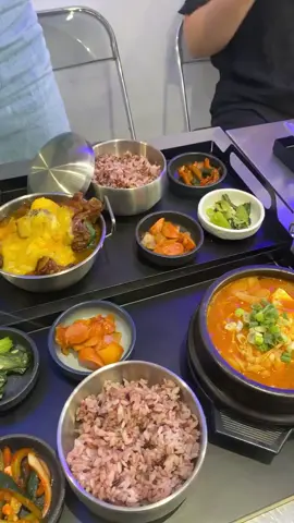 #台中 #美食 #台灣 今天在台中和朋友吃一頓午餐就回台北了