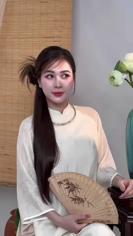 chụp ảnh tết với sen mãi hot 🫣#71bentre_xinchao🌴 #bexuyen #fyp #chuphinhtet #chupaodaitet 