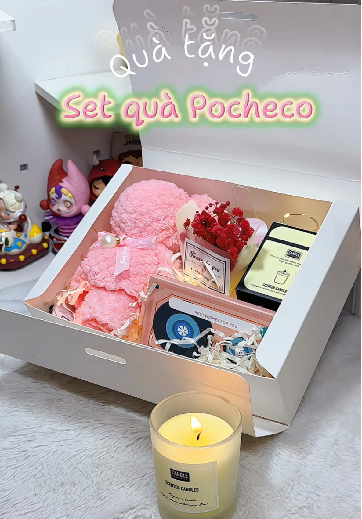 Set quà tặng giáng sinh thì hợp lí luôn he 🤭 #setquapocheco #quatanggiangsinh #meomeo #noel #demnoel #quatang #luciunbox #xuhuongggg🐰 #fyp #quà 