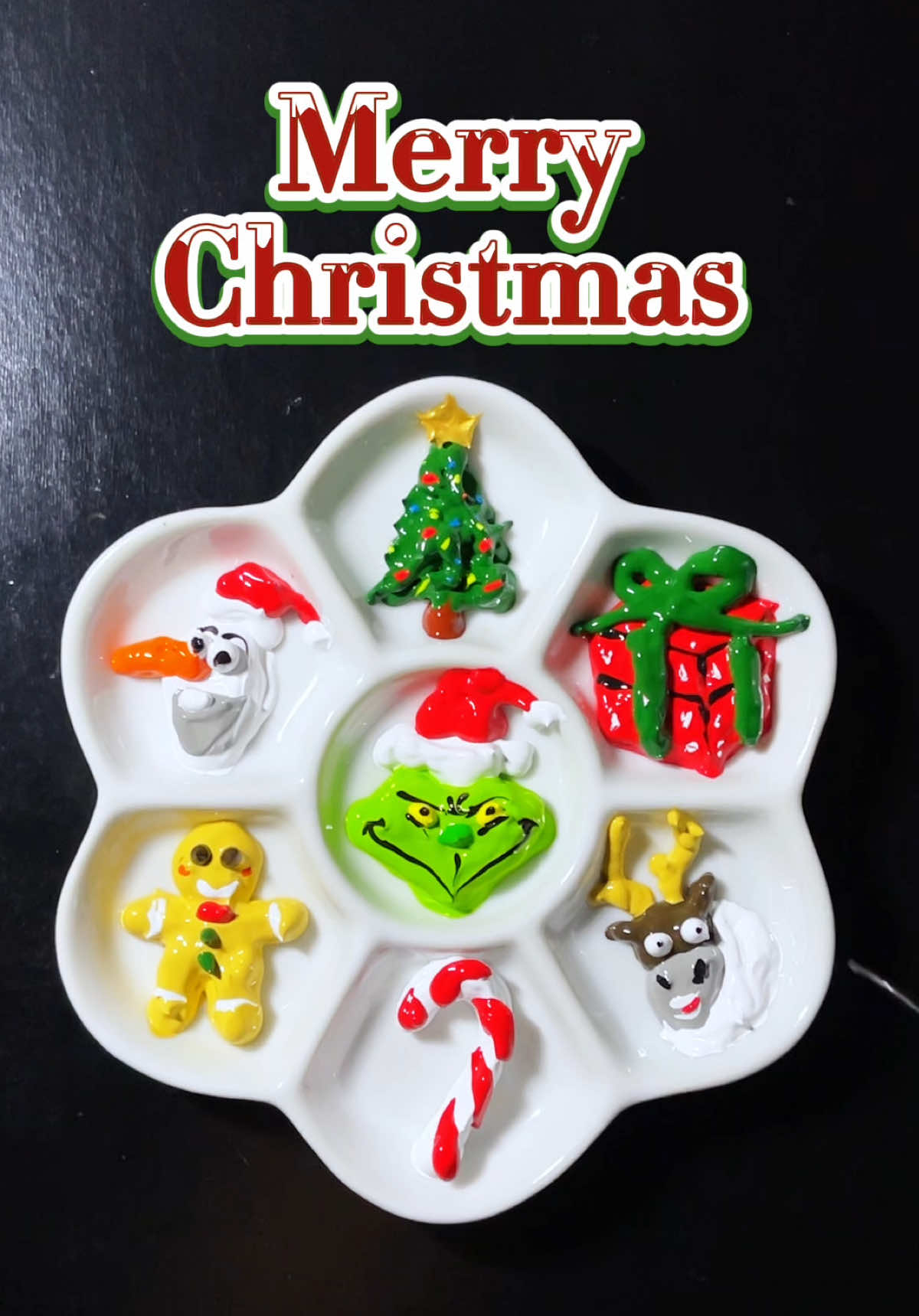 Christmas color mixing   #christmas #grinch #colormixing #satisfying #asmr