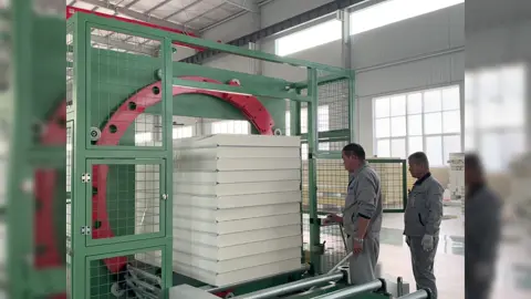 Polyurethane B1 insulation panels have the lowest thermal conductivity among all insulation materials,  #centralkitchen #slaughteringprocessing #cryogenictest #industrialrefrigeration