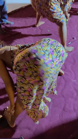 KAZINI KUNA KAZI🔥🇹🇿. #uswahilini #uswazi #dance #trendingvideo #tanzaniatiktok #tik_tok #instagram #ngoma