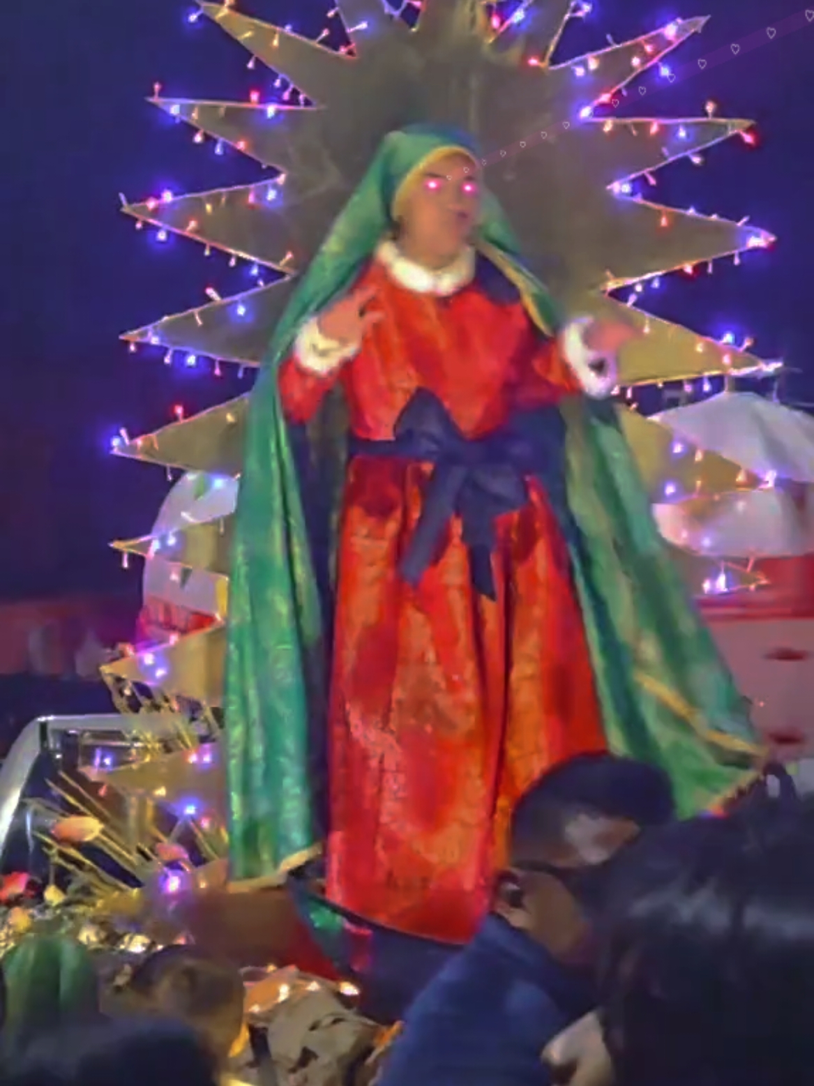 Pasitos Perrones 🫣 #virgendeguadalupe #12dediciembre  #CapCut #viral_video #risa #humor #comedia #contenido #defiesta 