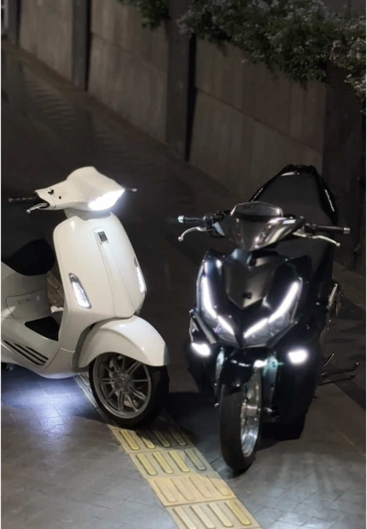 pindah aerox atau stay vesmet🤔 #vespamatic #aerox #fypp 