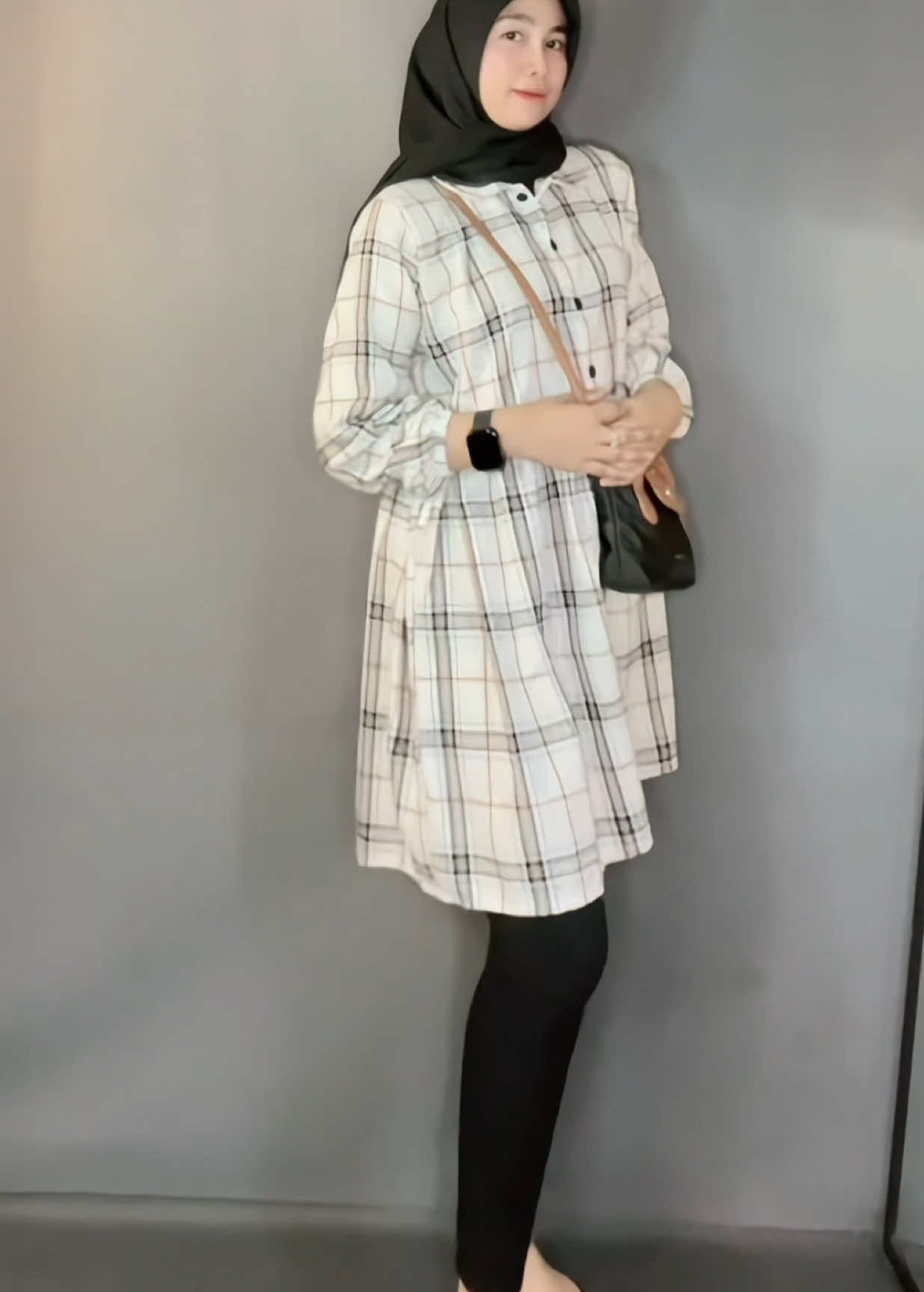 Tunik flanel nya gemes poll😭💕✨#fyp #tunik #tunikflanel #tunikwanita #outfitsimple #ootdhijabstyle #