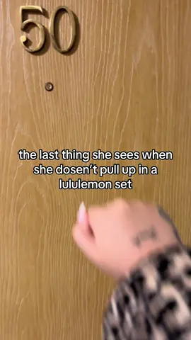 i dont play bout lululemon sets…. #fyp #fashion #fashiontiktok #lululemon #trending @soupruns inspo