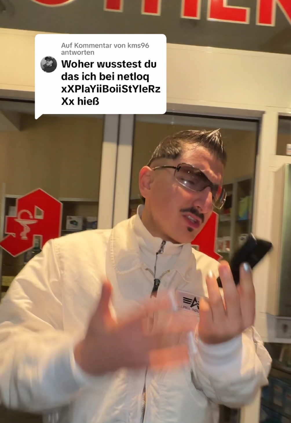 Antwort auf @kms96 auch bei msn, icq & myspace 😎👍 #2000s #y2k #outfit 