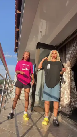 Dc:@Gofaone mooketsi🧸,@A’🌟 & @Asandamayisela  #fypシ゚ #blowthisupp #SAMA28 #dancechallenge #amapiano #foryoupage❤️❤️ 