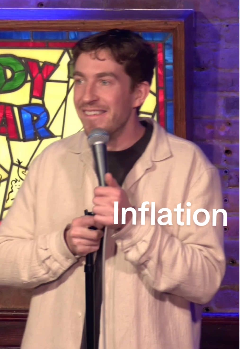 the “awww” from the crowd was someone having a sad realization. I am in Austin tonight link in bio  // #inflation #joke #fyp #happiness #riseandgrind #alpha #money #standupcomedy 