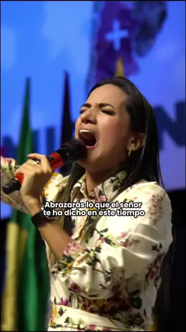 Abrazaras las promesas de Dios #promesa #promesasdeamor #promesasdedios #palabradedios #palabrasdevida #palabradedioshoy 