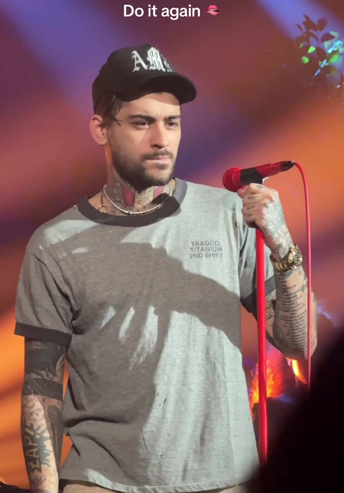 @Zayn 🫦👀  #zayn #zaynmalik #stairwaytotheskytour #edinburgh #edinburghscotland #fyp #foryou #viral #uk #concert #onedirection #o2academy 