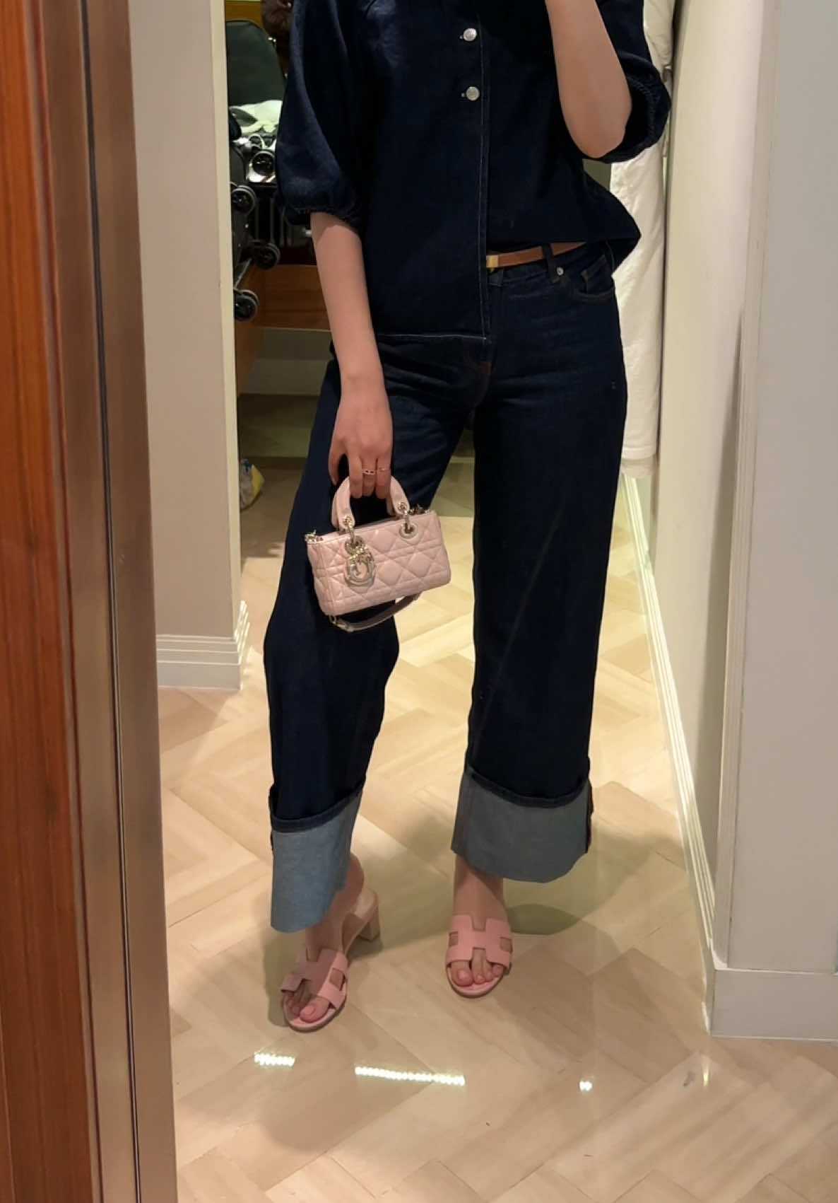 The views were spectacular 🍝 #ootd #outfitinspo #outfitideas #OOTD #dubaioutfits #dinnerootd #microladydjoy #hermesoasis 