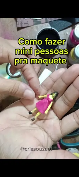 #comofazer #miniaturadepessoa #coisaspramaquete #ideias #criatividade #maquete #miniature 
