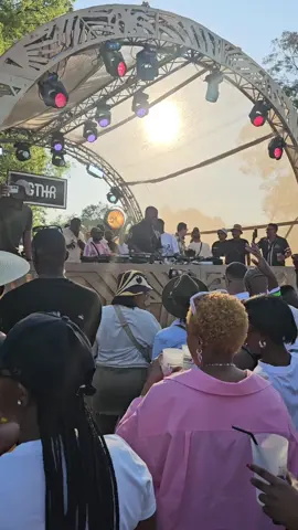 Yeeeerrrrr  🔥 Summer daze - Nick Holder 🔥 #kunye  #Classics  # Happiness  #Good old times  #SAMA28  where is my high school gang 🕺 dadidadada 😆 😊  take me back 