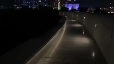 #abudhabi #fyp #comment #fypシ #like #ابوظبي🇦🇪 #اكسبلور #explore #الشعب_الصيني_ماله_حل 🤍