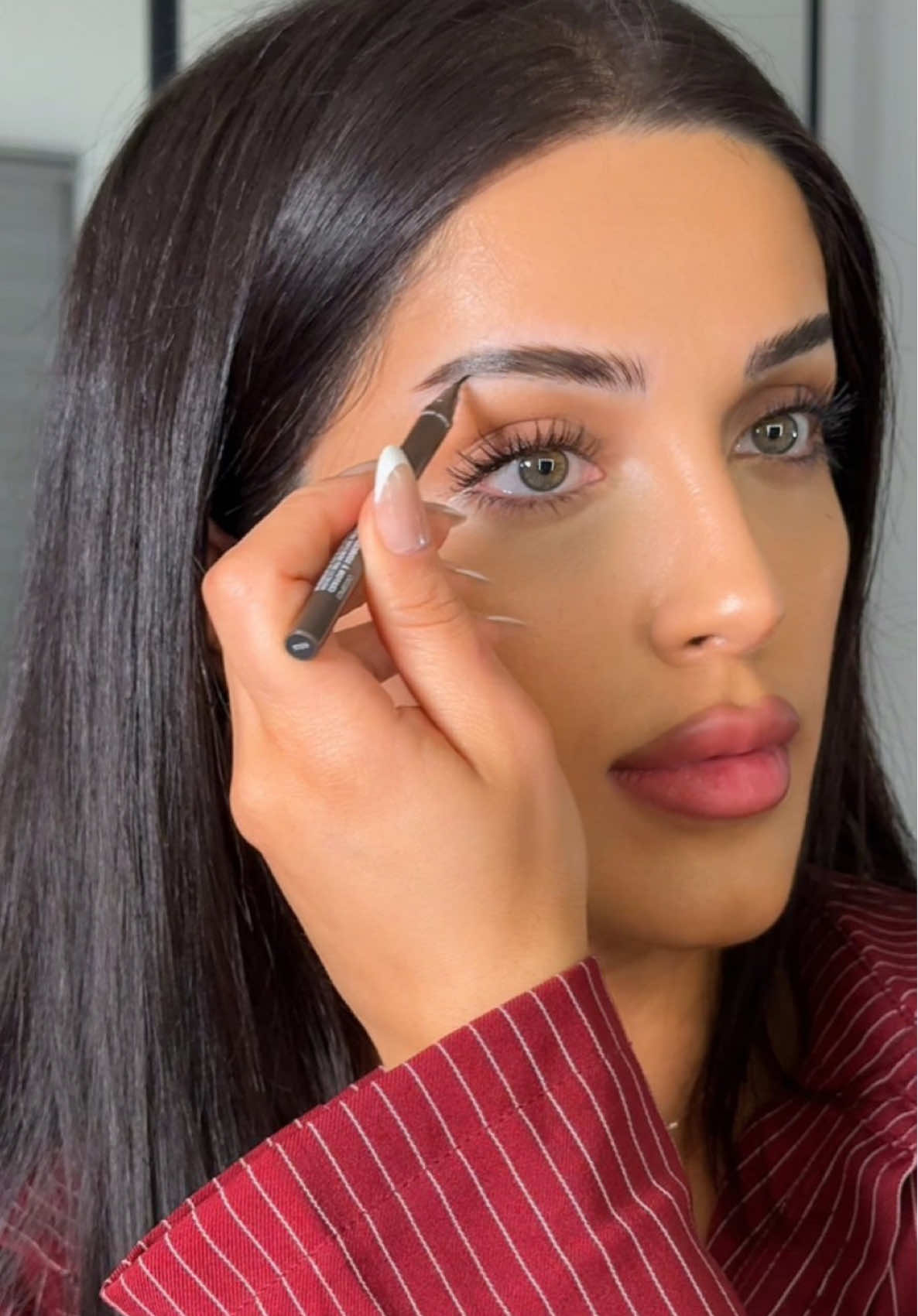 I always want my brows to look & stay put the whole day and the @e.l.f. Cosmetics UK Holy Strokes Brow Pen gives me just that! Available on the e.l.f. UK website! #eyeslipsface #elfingamazing #vegan #crueltyfree AD