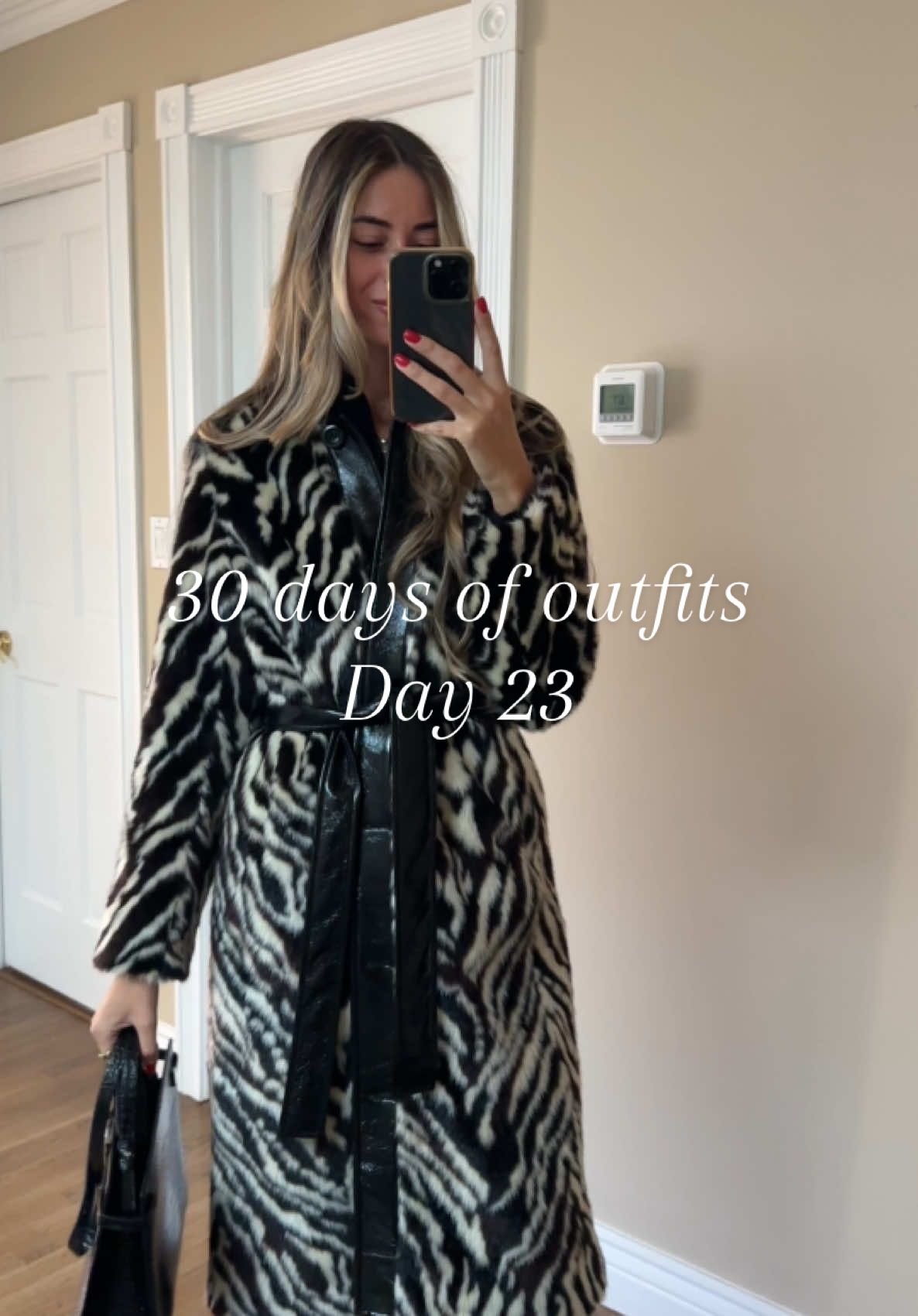 Outfit of the day when you are very much sick🤧  #OOTD #ootn #fashioninspo #fashiontiktok #outfitinspo #outfitideas #OOTD 